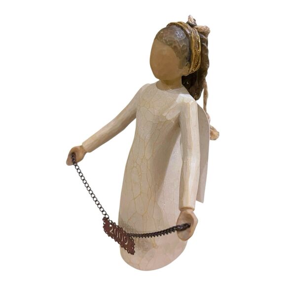 Demdaco WILLOW TREE Susan Lordi 2009 "Peace & Joy Throughout the Year" Ornament - Picture 7 of 9